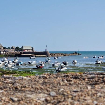 Le Prieure Barfleur Bed and Breakfast Esterno foto